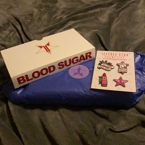 Jeffree Star Blue Bloods, Blood Sugar and pin set.